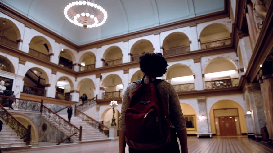 Student in Great Court of Main Building